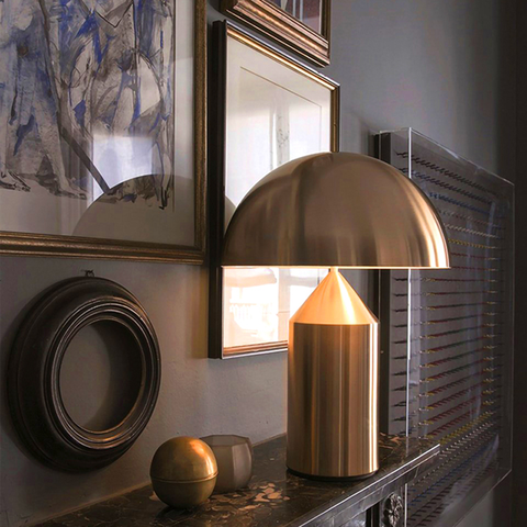 Metal mushroom table lamp