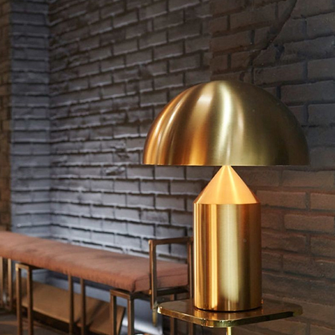 Metal mushroom table lamp