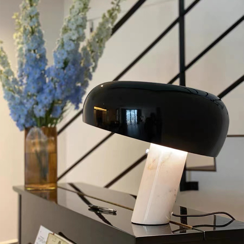 Snoopy Marble Desk Lamp