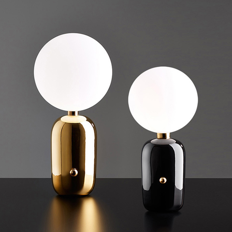 Glass ball table lamp