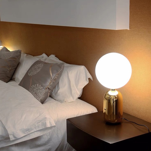 Glass ball table lamp