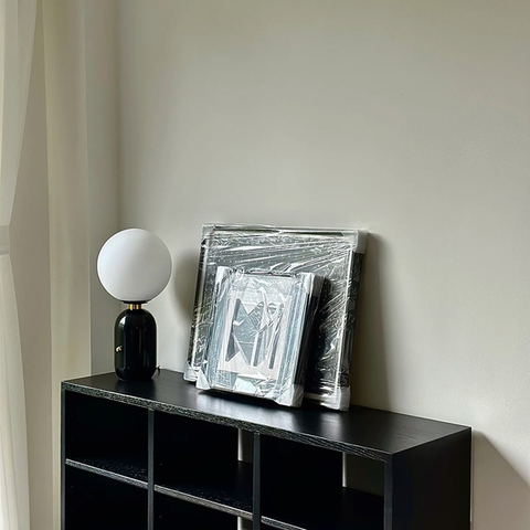 Glass ball table lamp