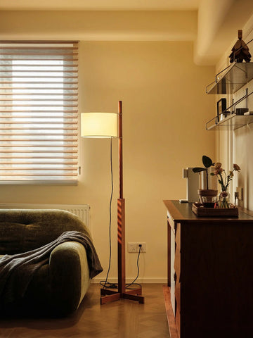 Adjustable Wooden Floor Lamp