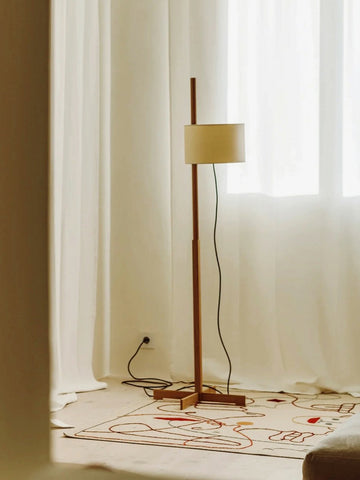 Adjustable Wooden Floor Lamp