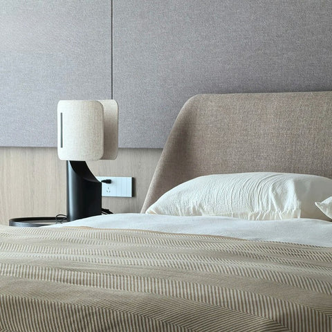 Metal Fabric Table Lamp