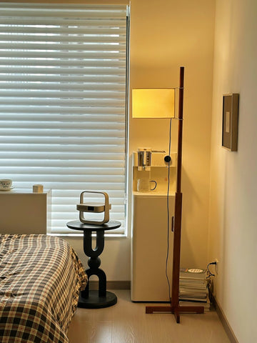 Adjustable Wooden Floor Lamp